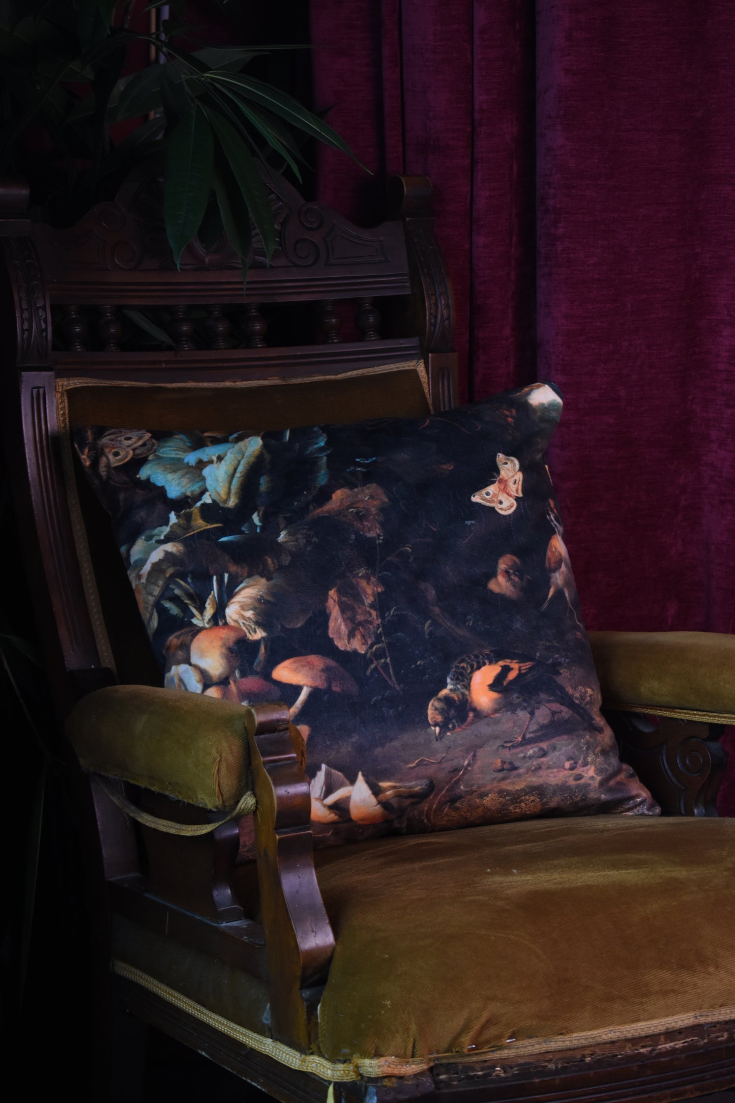 King of the Woods - Velvet Classical Cushion