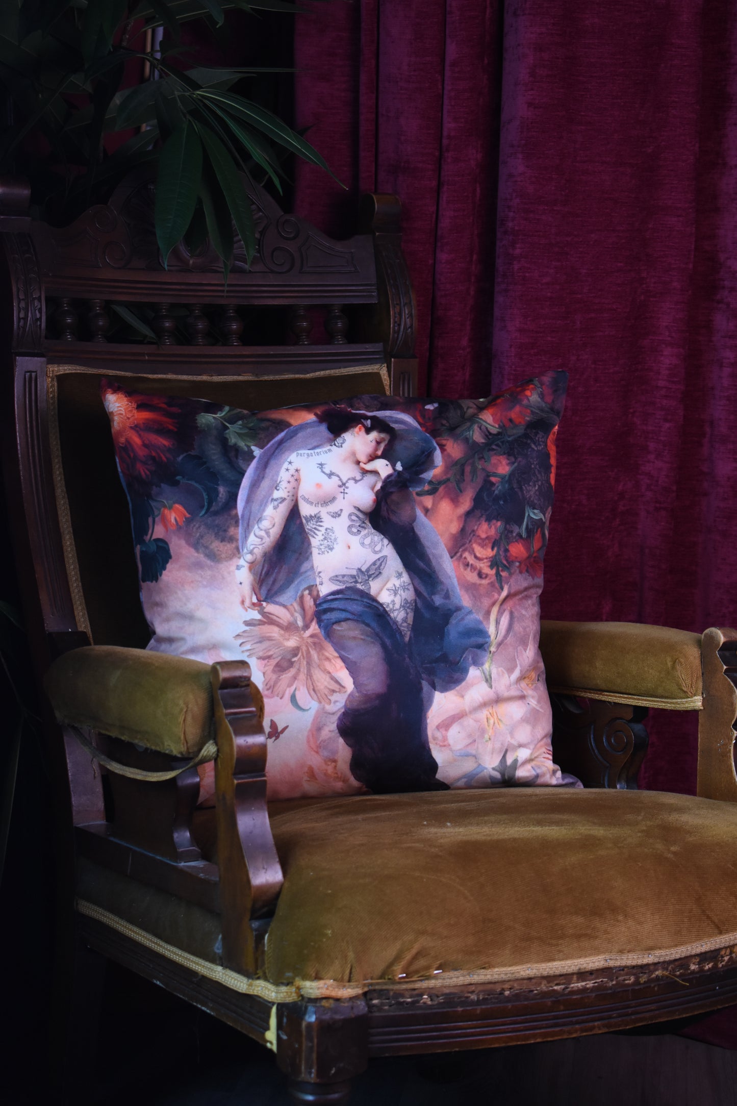 Morello - Velvet Classical Cushion