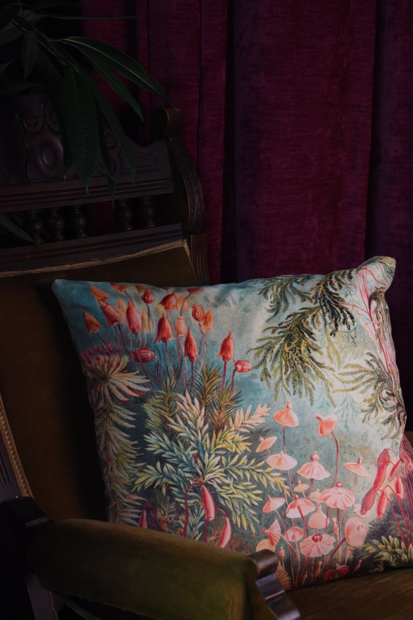 Pelican - Velvet Classical Cushion