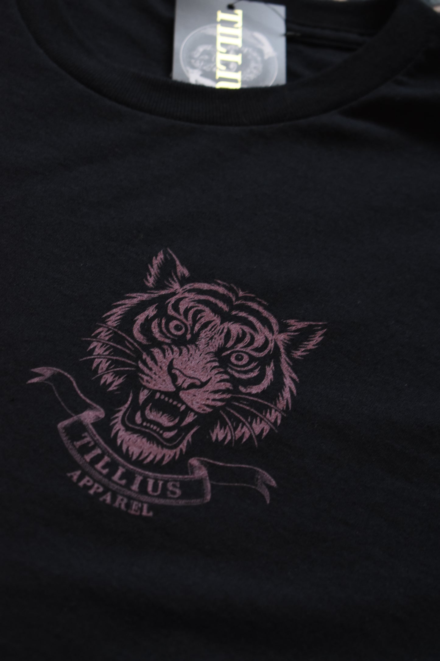 Cirque Des Brisés - Limited Edition T-Shirt