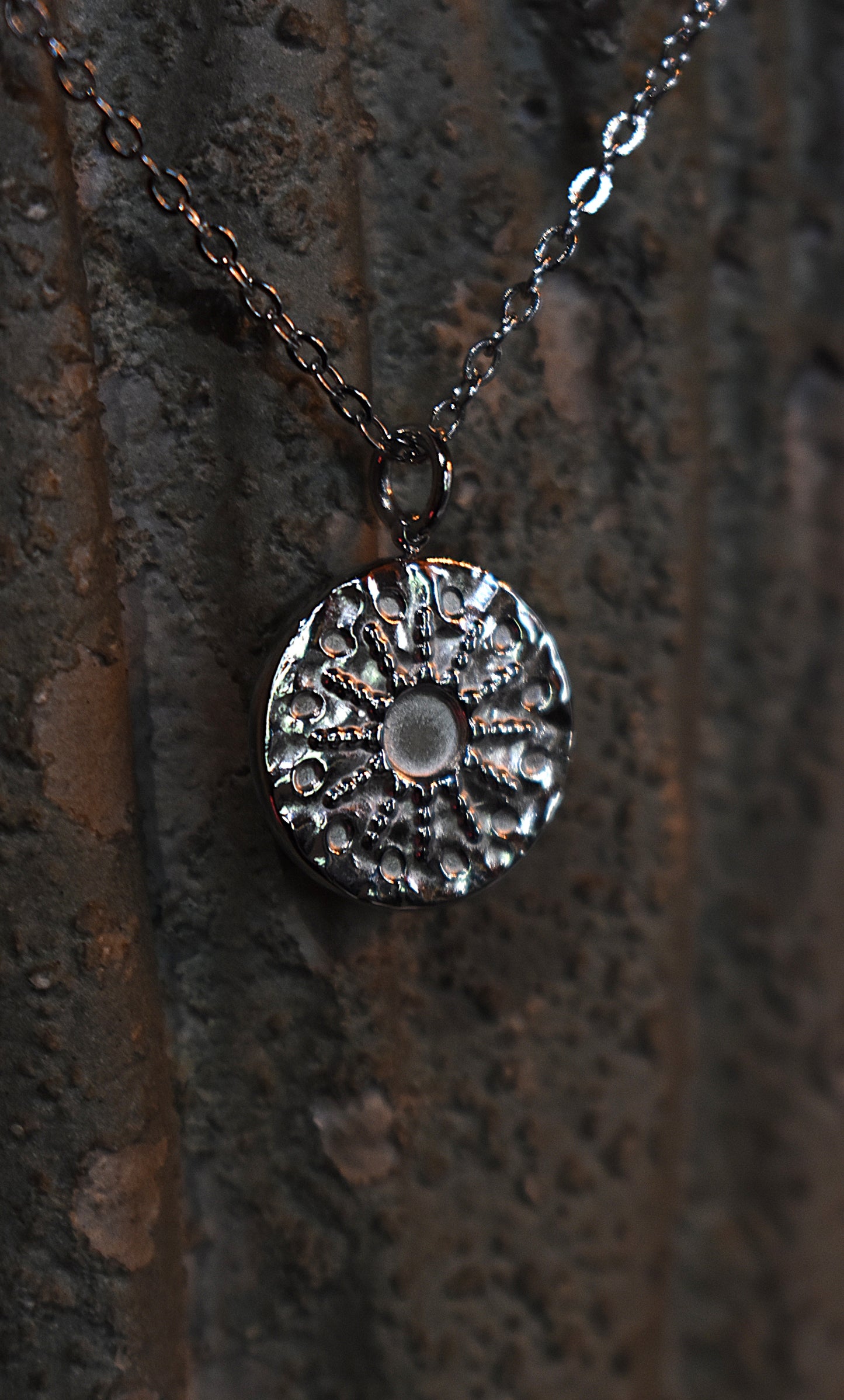 Solara Necklace ~ Silver