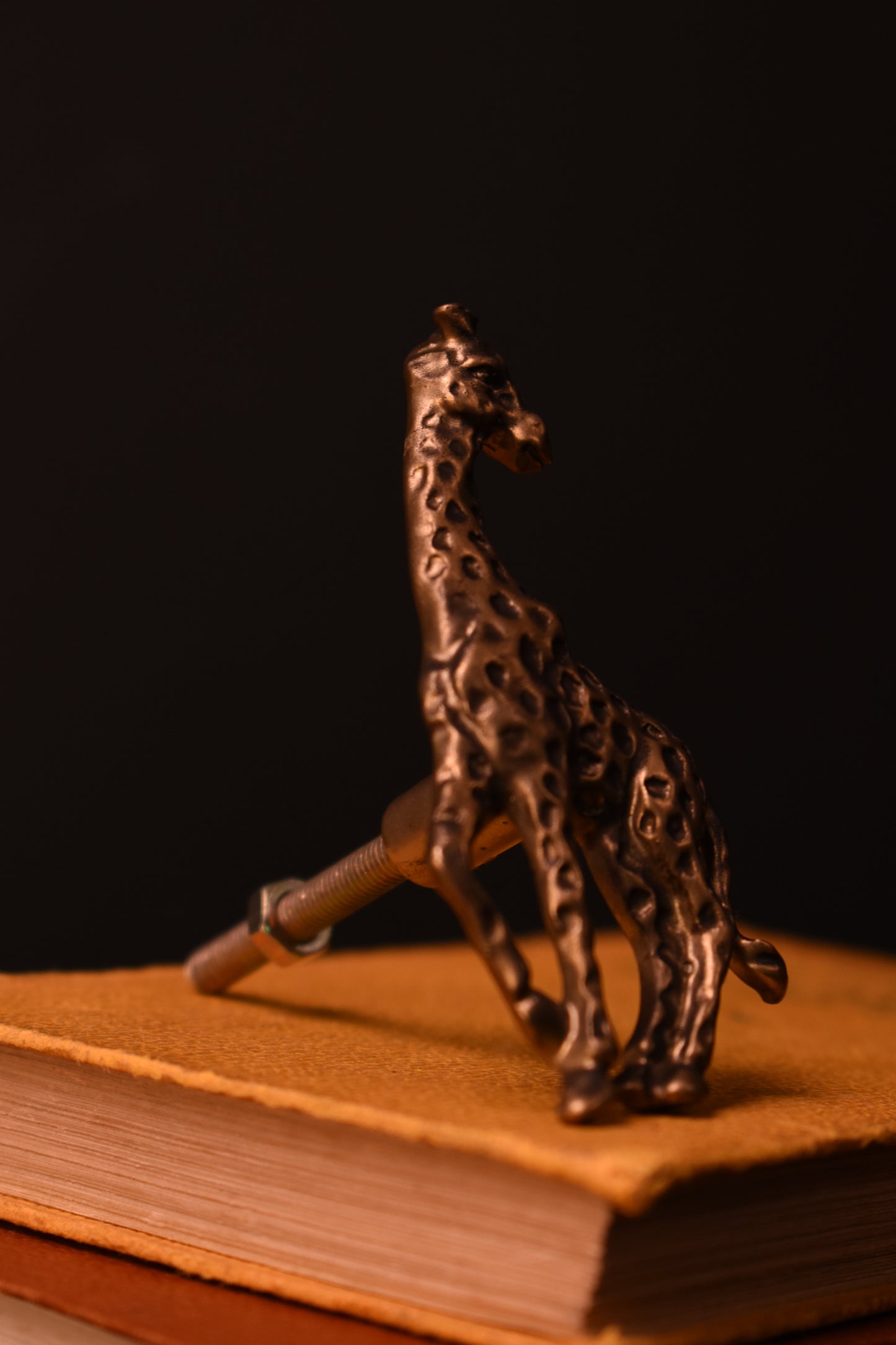 Giraffe Knob