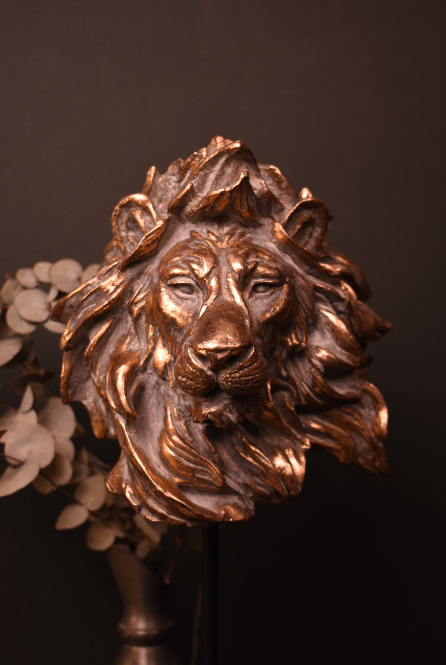 Gold Lion Bust Ornament