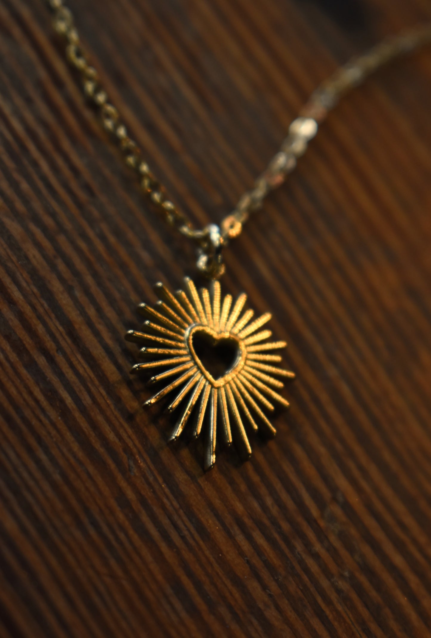 Sunburst Necklace ~ Gold