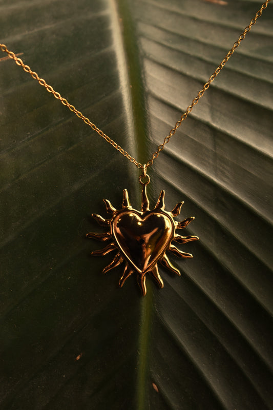 Eternal Love Necklace ~ Gold